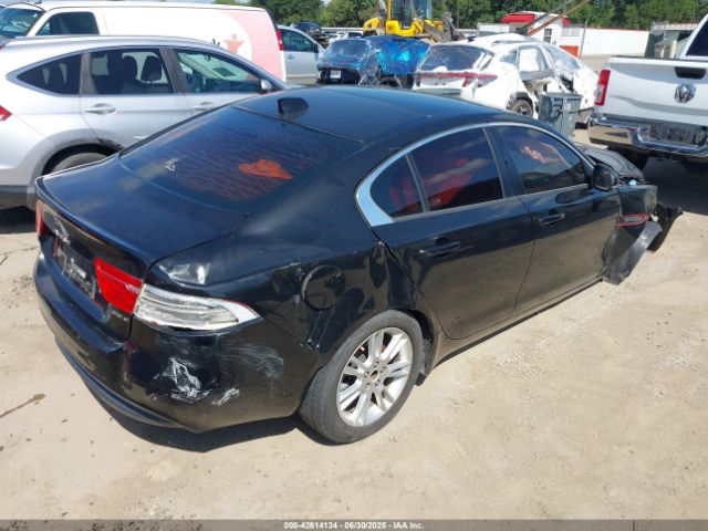 2017 JAGUAR XE SAJAD4BNXHA957204 Photo 3