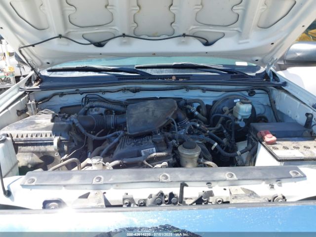 5TFJX4GN2FX040198 Toyota 2tr-fe