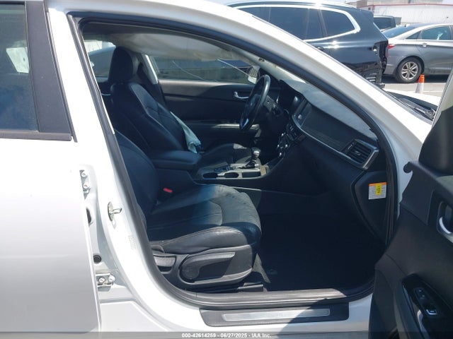 KNAGV4LDXJ5025673 KIA gdi nu