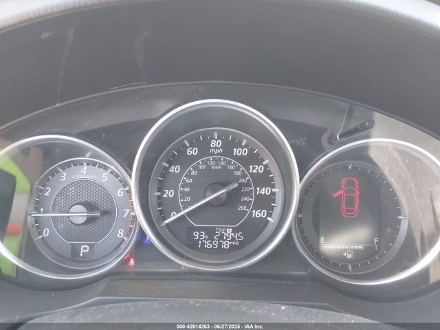 JM1GJ1W56E1109990 Mazda py