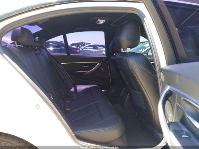2018 BMW 340I WBA8B3C56JK384584 Photo 7