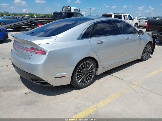 Lincoln 2016 2016 3LN6L2LU6GR628260 Image 4
