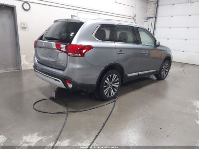 2019 MITSUBISHI OUTLANDER JA4AZ3A30KZ041340 Photo 3