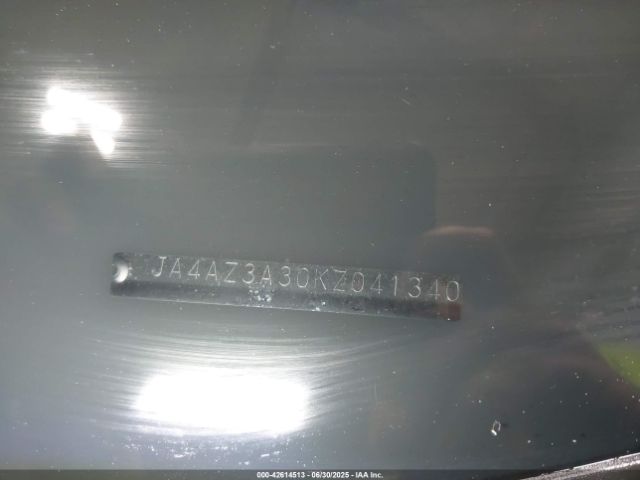 2019 MITSUBISHI OUTLANDER JA4AZ3A30KZ041340 Photo 8