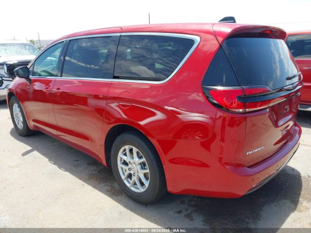 2025 CHRYSLER PACIFICA 2C4RC1BG4SR578917 Photo 2