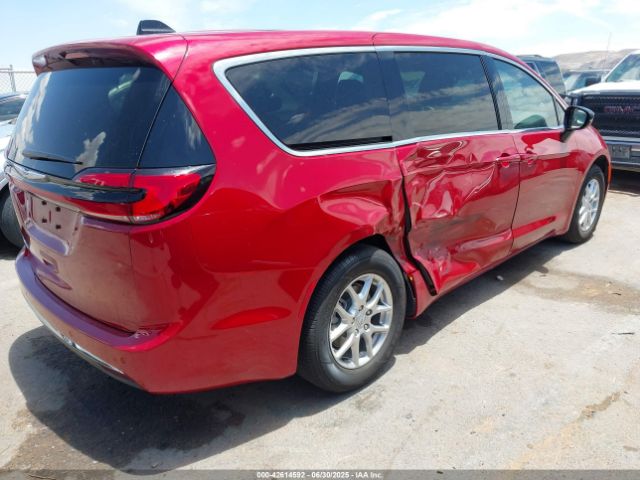 2025 CHRYSLER PACIFICA 2C4RC1BG4SR578917 Photo 3