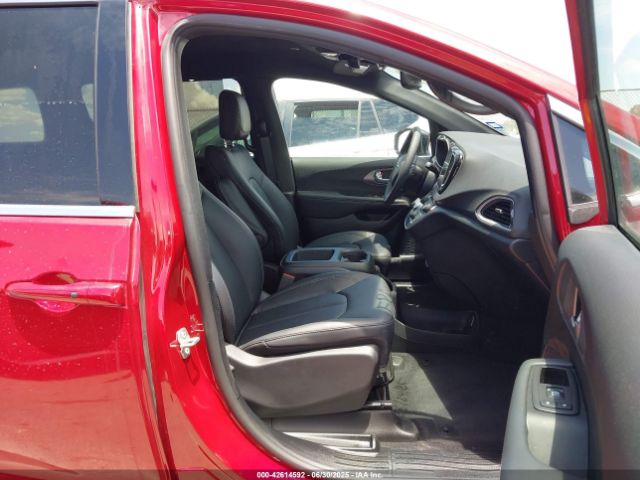 2025 CHRYSLER PACIFICA 2C4RC1BG4SR578917 Photo 4