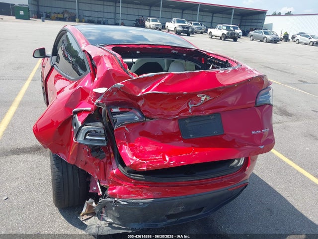 2022 TESLA MODEL Y 7SAYGDEF4NF518918 Photo 5