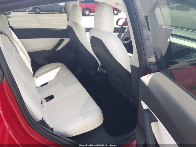 2022 TESLA MODEL Y 7SAYGDEF4NF518918 Photo 7