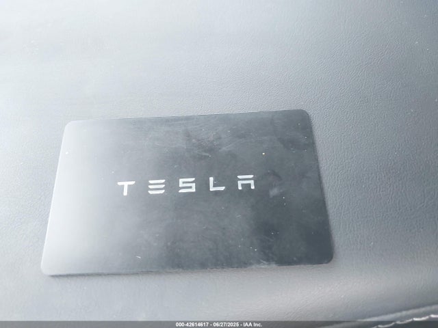2025 TESLA MODEL Y 7SAYGDED0SA379085 Photo 10