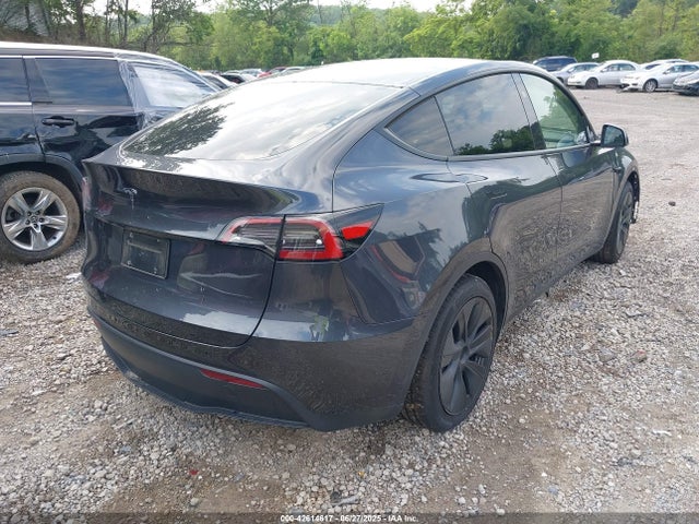 2025 TESLA MODEL Y 7SAYGDED0SA379085 Photo 3