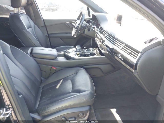 2018 AUDI Q7 WA1LAAF77JD014194 Photo 4