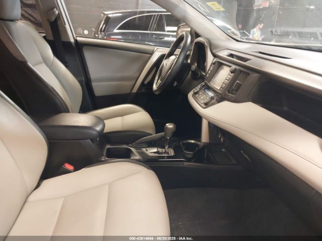 2018 TOYOTA RAV4 HYBRID JTMDJREV2JD183306 Photo 4