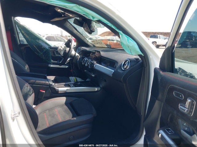W1N4M5BB4SW386951 Mercedes-Benz m260
