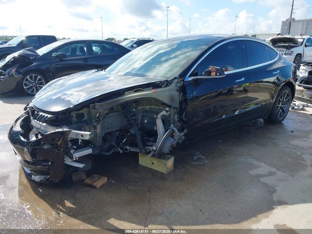 2018 TESLA MODEL 3 5YJ3E1EB2JF118956 Photo 1