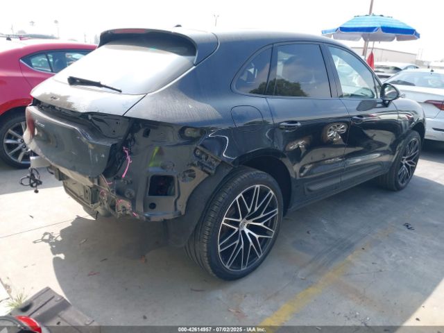 2024 PORSCHE MACAN WP1AA2A53RLB18660 Photo 3