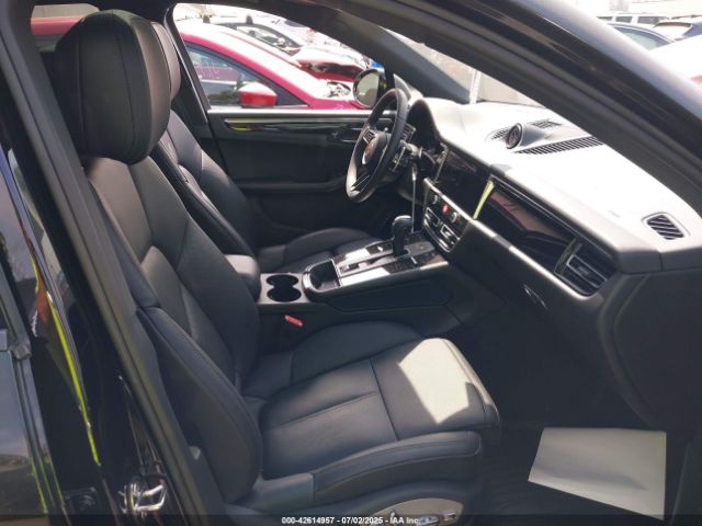 2024 PORSCHE MACAN WP1AA2A53RLB18660 Photo 4