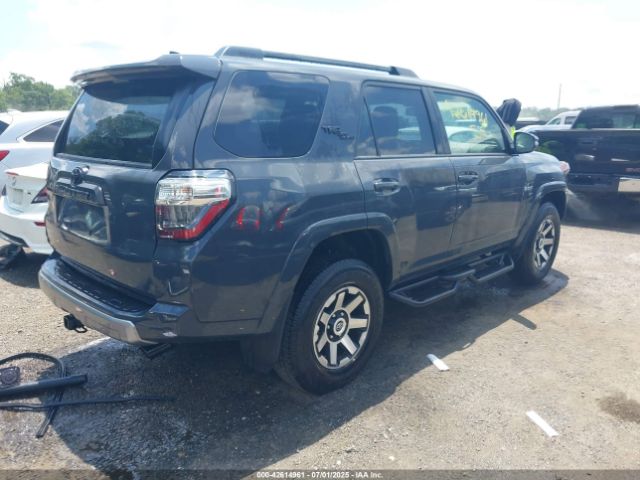 2024 TOYOTA 4RUNNER JTERU5JR4R6301155 Photo 3