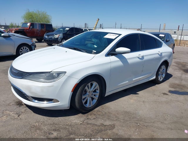 Chrysler 200 2015 1C3CCCAB3FN602588 Image 2