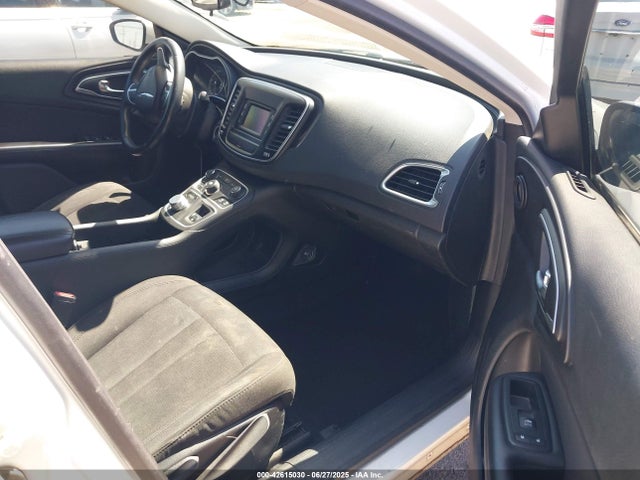 Chrysler 200 2015 1C3CCCAB3FN602588 Image 5