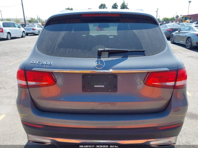 WDC0G4JB0HV009633 Mercedes-Benz m274