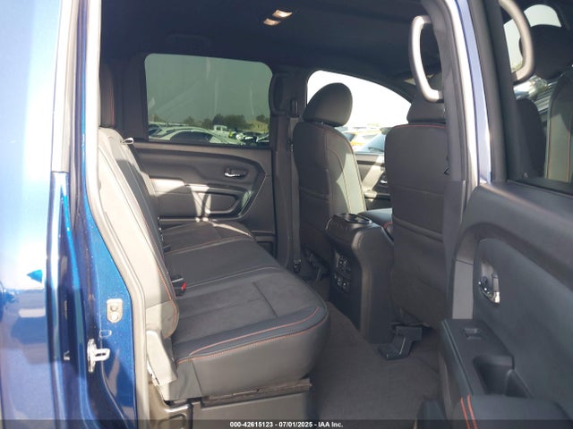 1N6AA1ED3MN531427 Nissan 2021