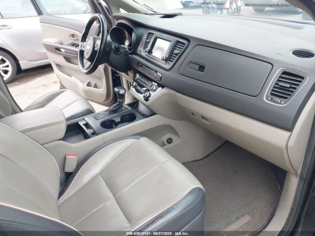 KNDMB5C15H6247892 KIA 2017
