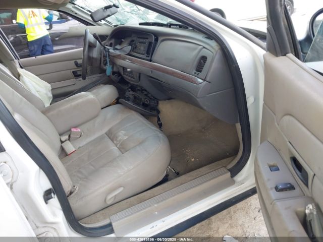 2011 FORD CROWN VICTORIA 2FABP7EV2BX170338 Photo 4