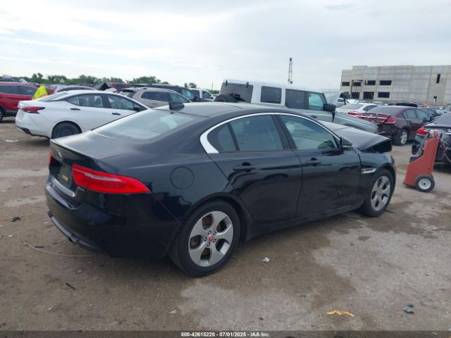 2017 JAGUAR XE SAJAR4BG9HA978130 Photo 3