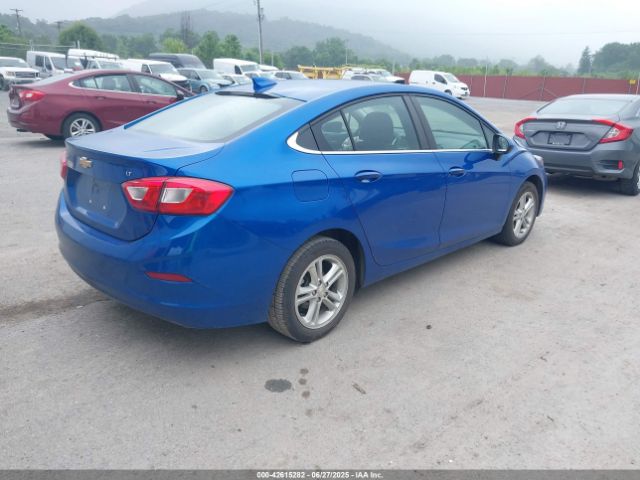 2017 CHEVROLET CRUZE 1G1BE5SM1H7280322 Photo 3