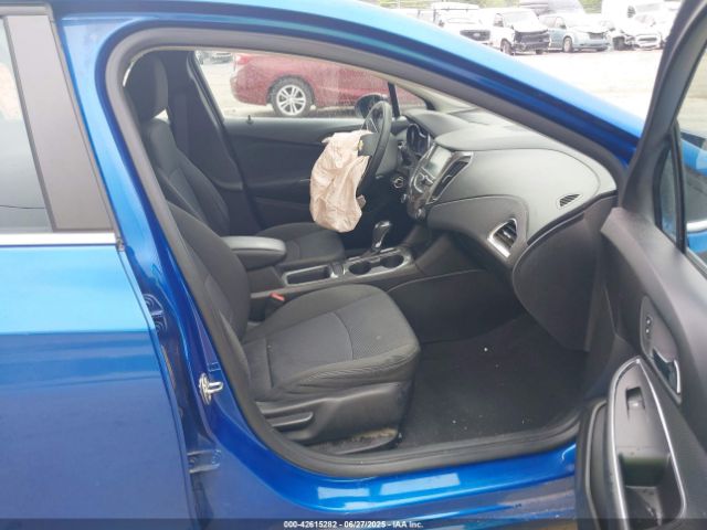 2017 CHEVROLET CRUZE 1G1BE5SM1H7280322 Photo 4