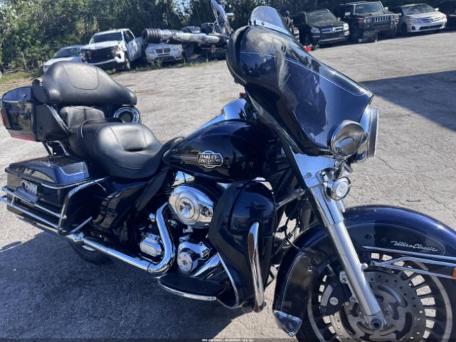 2012 HARLEY-DAVIDSON FLHTCU 1HD1FCM15CB646956