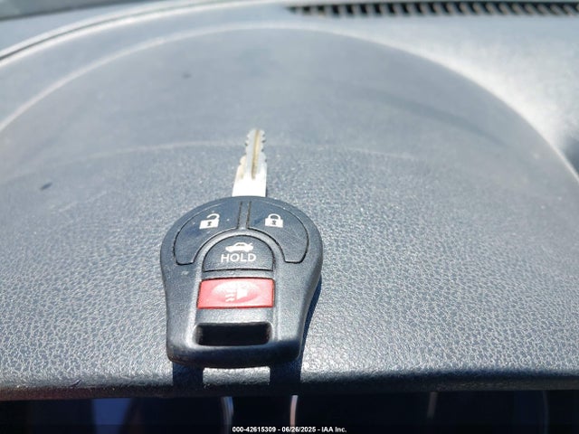 3N1CN7APXGL833260 Nissan 2016