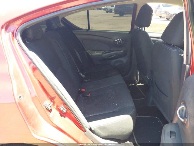 3N1CN7APXGL833260 Nissan 2016