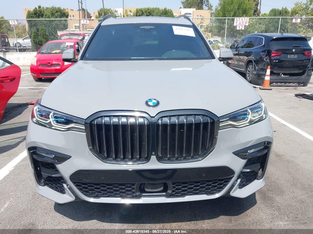 5UXCX6C06N9K18629 BMW X7