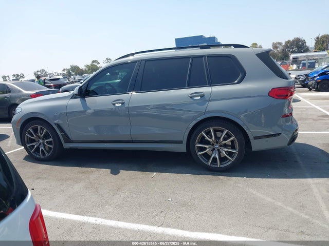 5UXCX6C06N9K18629 BMW X7