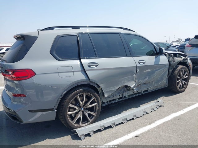 5UXCX6C06N9K18629 BMW X7