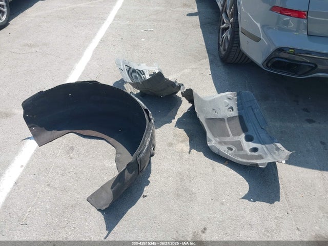 5UXCX6C06N9K18629 BMW X7