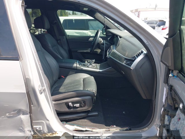 5UXCX6C06N9K18629 BMW X7