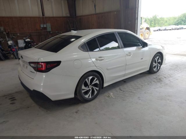 2021 SUBARU LEGACY 4S3BWAC62M3002933 Photo 3