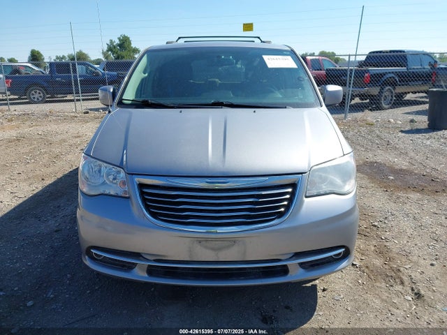 2C4RC1BG0FR694119 Chrysler Town and Country