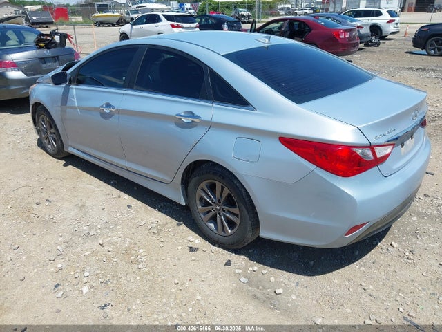 Hyundai gamma 2014 5NPEB4AC2EH930900 Image 3
