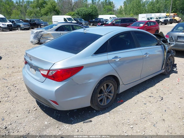 Hyundai gamma 2014 5NPEB4AC2EH930900 Image 4