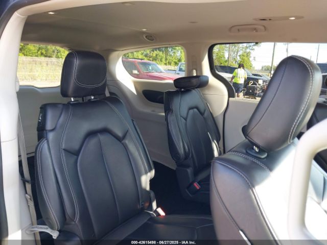 2023 CHRYSLER PACIFICA 2C4RC1BG1PR606566 Photo 7