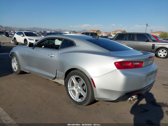 2017 CHEVROLET CAMARO 1G1FB1RS1H0202669 Photo 2