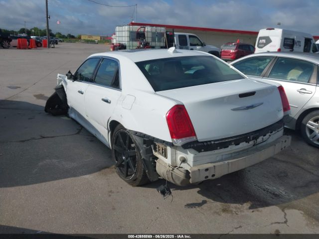 2020 CHRYSLER 300 2C3CCAEG7LH115389 Photo 2