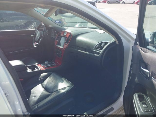 2020 CHRYSLER 300 2C3CCAEG7LH115389 Photo 4