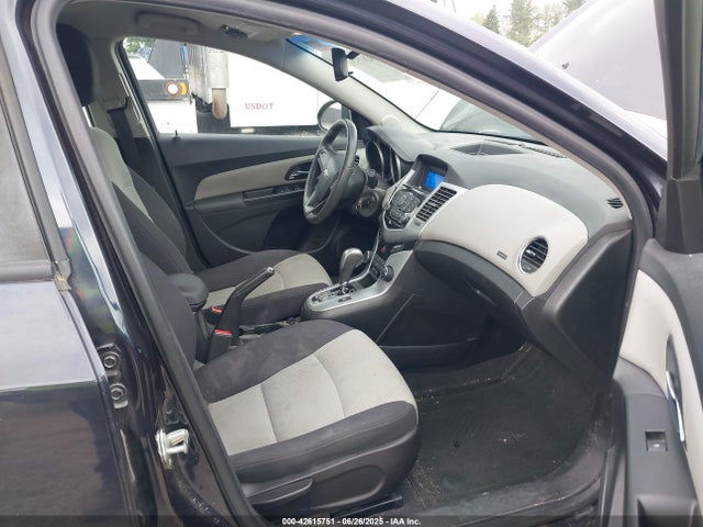 1G1PA5SG3E7159346 Chevrolet lwe