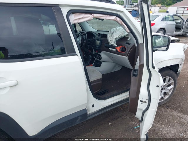 Jeep Renegade 2015 ZACCJBBT0FPB63048 Image 5