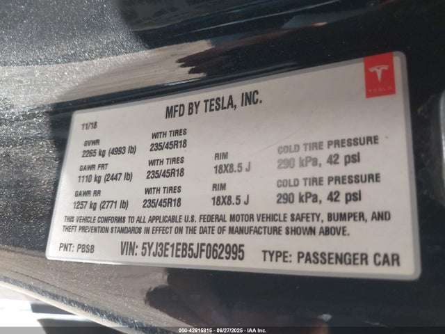2018 TESLA MODEL 3 5YJ3E1EB5JF062995 Photo 8